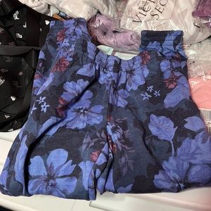 Vs pink campus joggers navy floral Sz XS